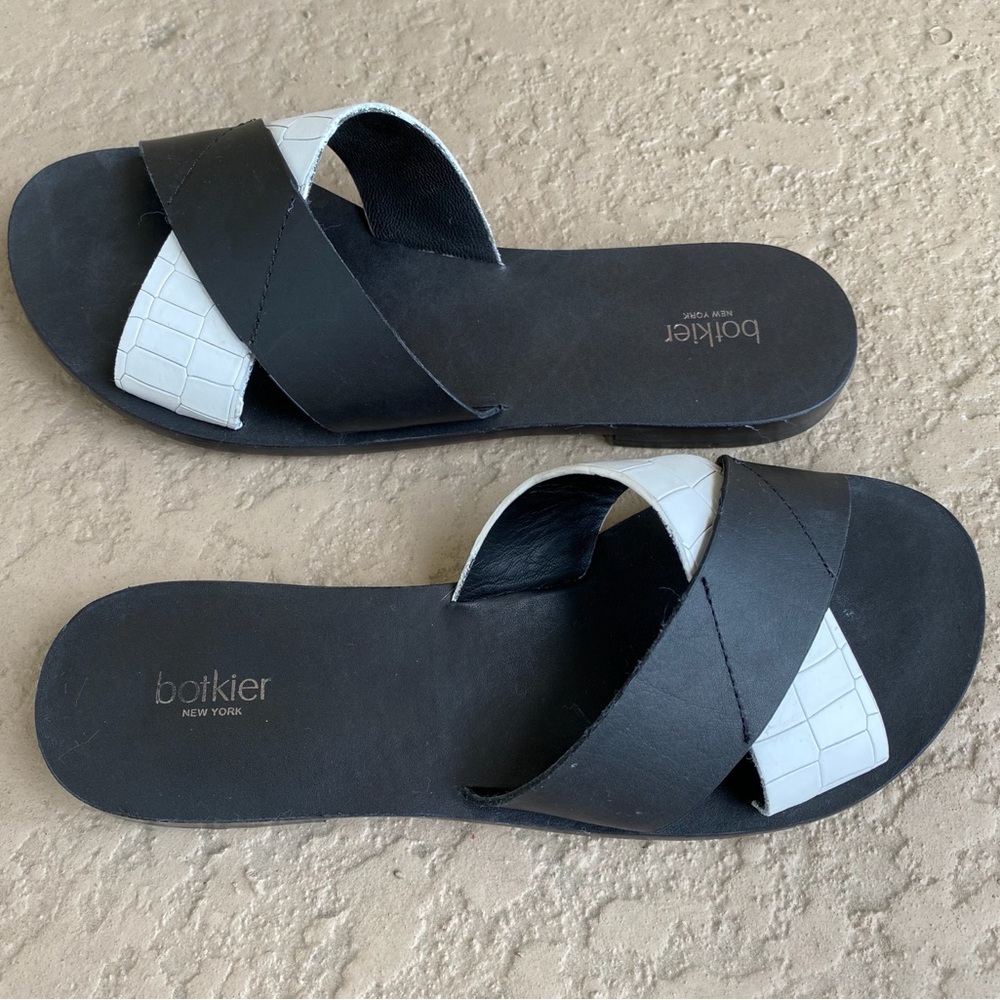 Botkier New York Ally Crisscross Slip-on Slide Sandal Leather Black White 7.5